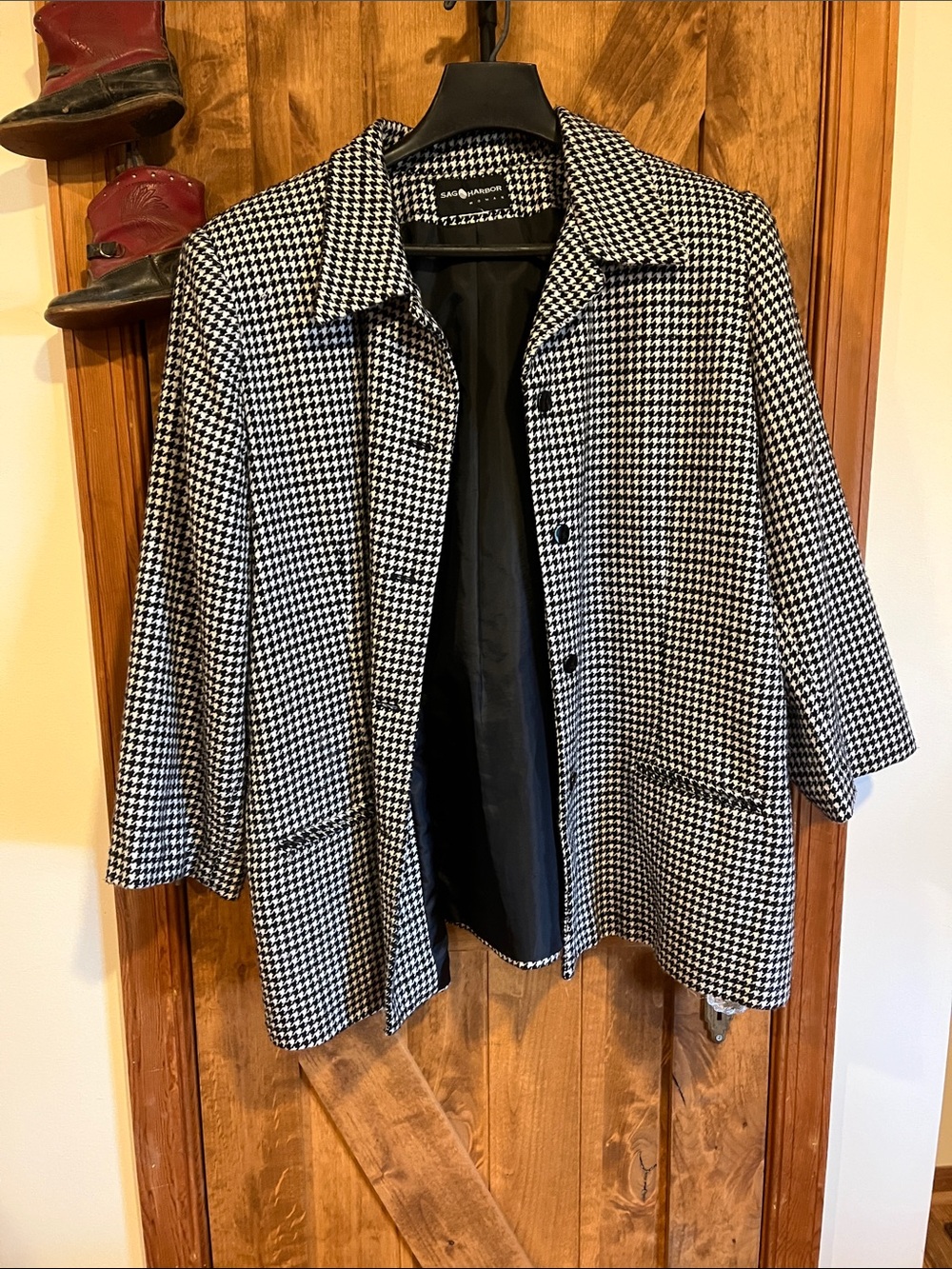 Sag Harbor Black & White Houndstooth Blazer Jacket